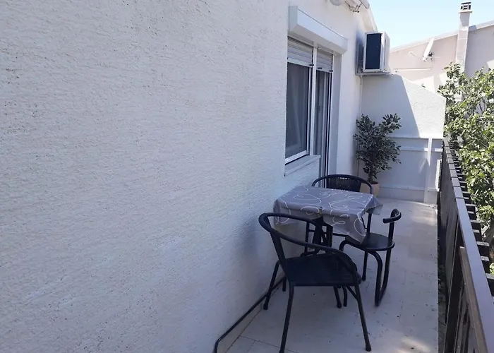 Carev 1293 Gæstehus 3*