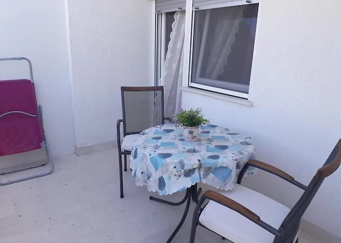 ゲストハウス Carev 1293