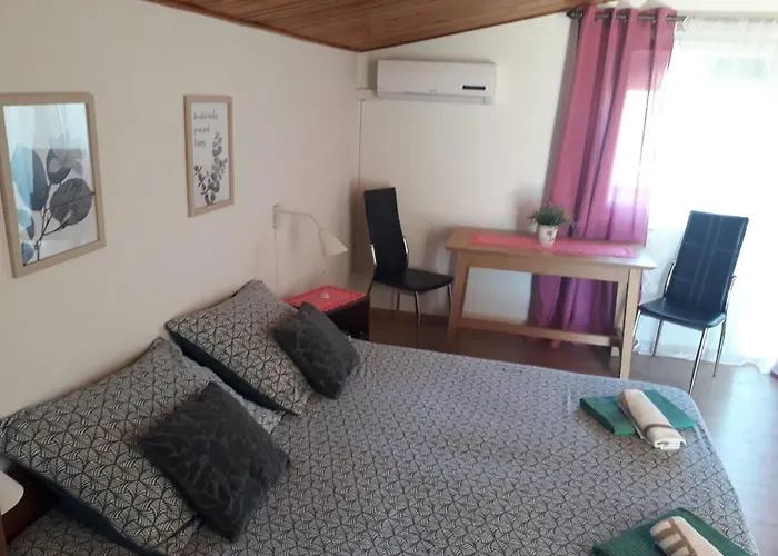 Apartments Carev 1293